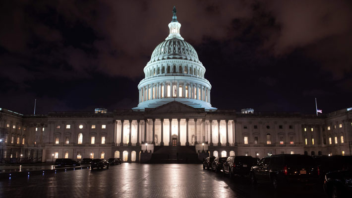 Gobierno de Estados Unidos entra en suspensión temporal ante la falta de acuerdo presupuestario en el Congreso