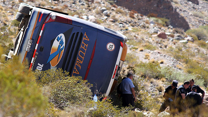 Empresa de buses tras accidente camino a Mendoza: "Conductores mantenían sus descansos legales"