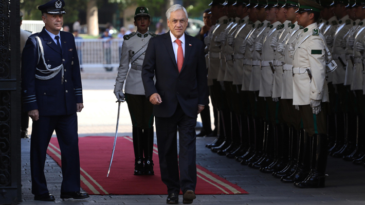 Presidente Piñera sostiene primera reunión de trabajo de 2019 con ministros en La Moneda