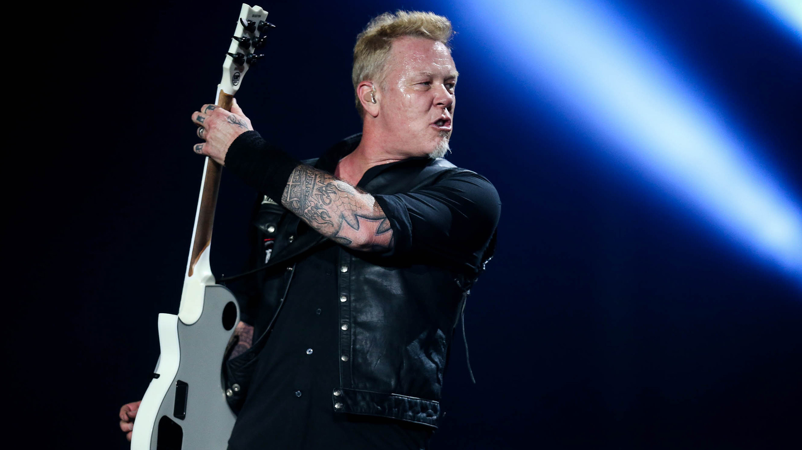 Líder de Metallica debutará como actor en película protagonizada por Zac Efron