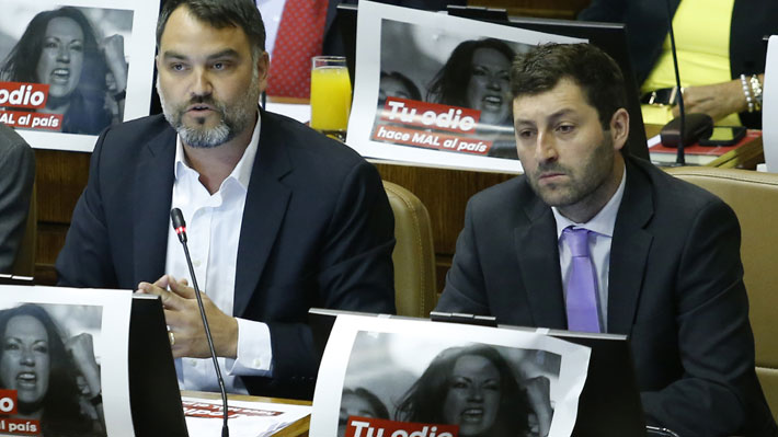 UDI lleva a Santibáñez a comisión de Ética y emplaza a miembros de oposición a no hacer "consideraciones políticas"