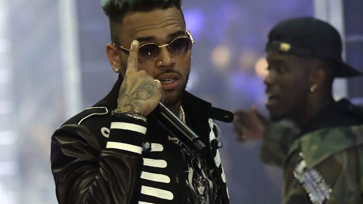 Cantante Chris Brown es detenido en Francia tras acusaciones de violación