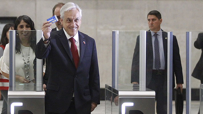 Presidente Piñera llega a la inauguración de la Línea 3: "Estamos diciéndole adiós al Transantiago"