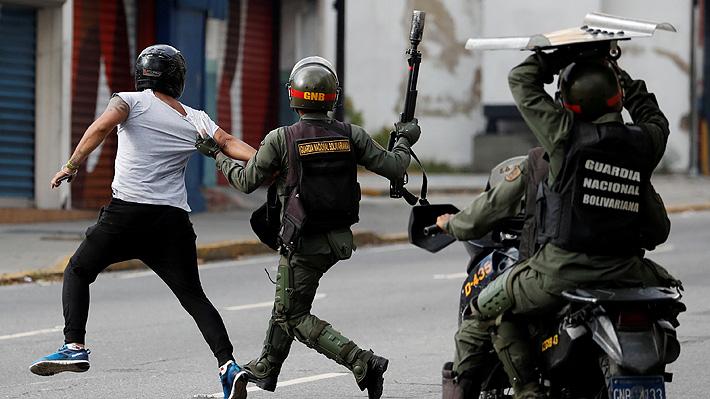 Contabilizan 35 muertos y 830 detenidos durante las últimas protestas en Venezuela