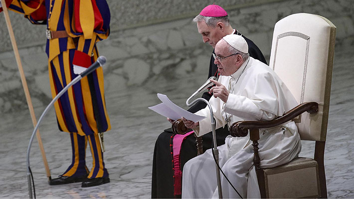 Papa Francisco reconoce que la Iglesia espera "medidas concretas" para erradicar los abusos