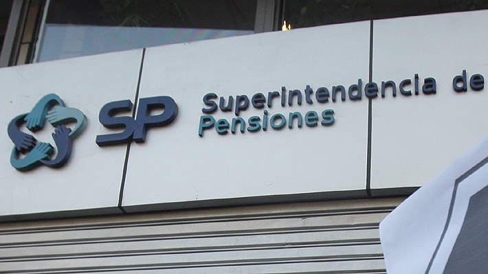 Superintendencia de Pensiones entrega autorización de existencia a nueva AFP