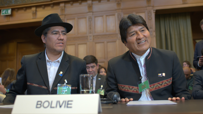 Gobierno de Bolivia rebate a Piñera y dice que Unasur "está plenamente vigente" y recalca problemas de Prosur