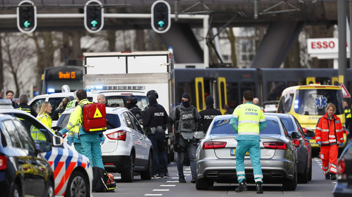 Policía holandesa confirma al menos un muerto tras el tiroteo en Utrecht