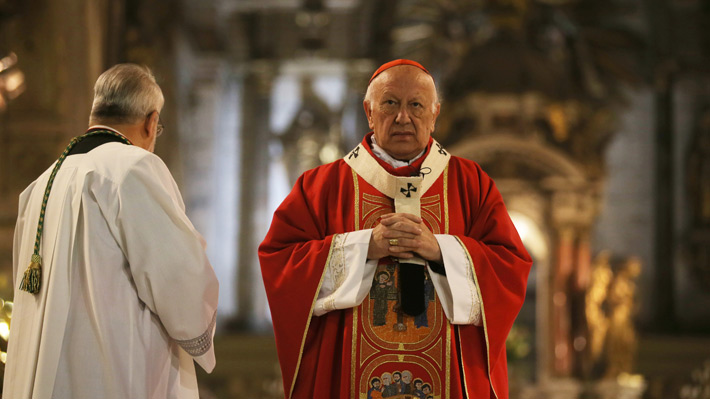 Conferencia Episcopal: La decisión del Papa "no tiene fundamento en la situación jurídica" de Ezzati