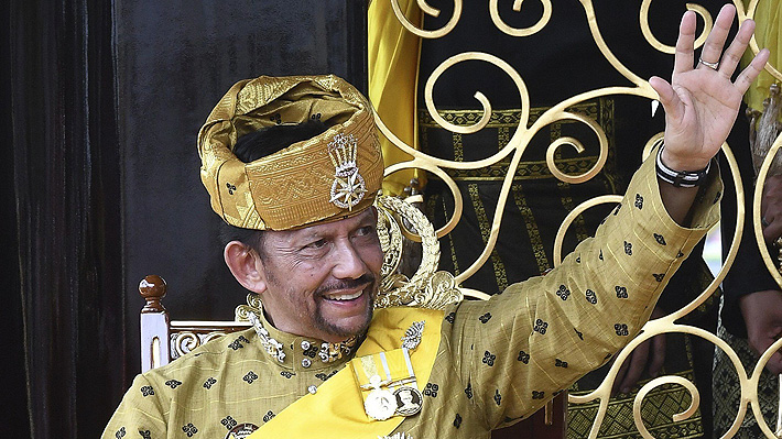 Brunei decreta que la homosexualidad y el adulterio serán castigados con la pena de muerte por lapidación