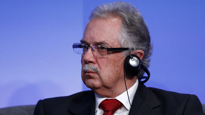 Crisis en Uruguay: Ex ministro de Defensa dice que sugirió ir a la justicia por caso de DD.HH.