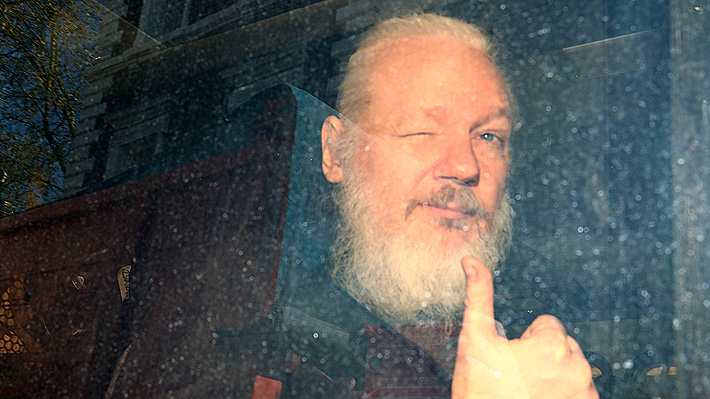Los altibajos de Julian Assange, el "paladín de la transparencia" perseguido por EE.UU.