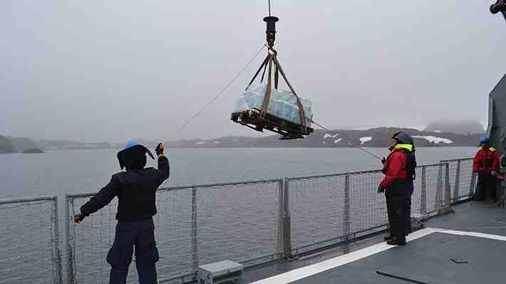Armada retiró 345 toneladas de basura de las bases de la Antártica durante campaña 2018-2019