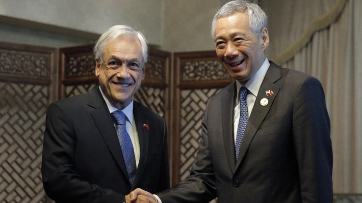 Piñera y Primer Ministro de Singapur acuerdan promover desarrollo portuario y colaborar en digitalización del Estado