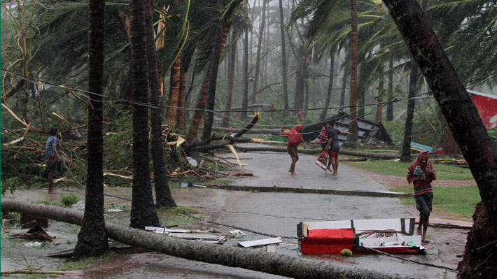 Ciclón Fani azota el este de India y número de víctimas fatales asciende a nueve