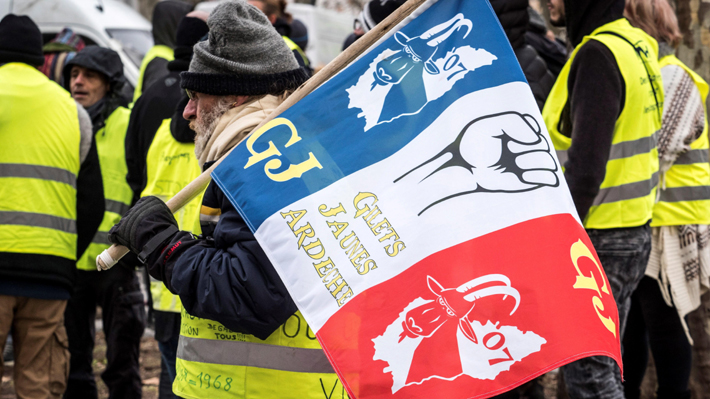"Chalecos amarillos" vuelven a salir a las calles de Francia para nueva jornada de manifestaciones