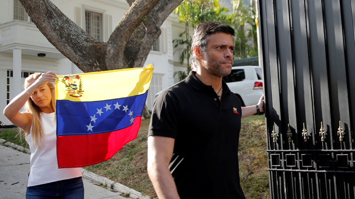 Canciller español insiste en que Leopoldo López no puede pedir asilo político desde la embajada en Venezuela