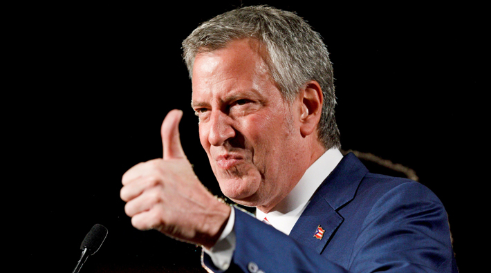 Otro más que se suma a la carrera: Alcalde de Nueva York anuncia su candidatura a las primarias demócratas en EE.UU.