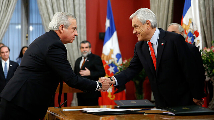 Piñera no toca el comité político en un cambio de gabinete que incluye la salida de sus apuestas en Cancillería y Salud
