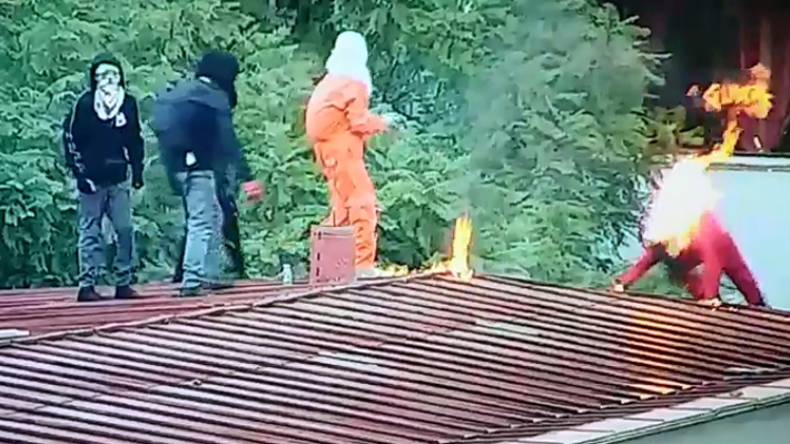 Joven resulta quemado por una molotov en nuevos hechos de violencia en el Instituto Nacional
