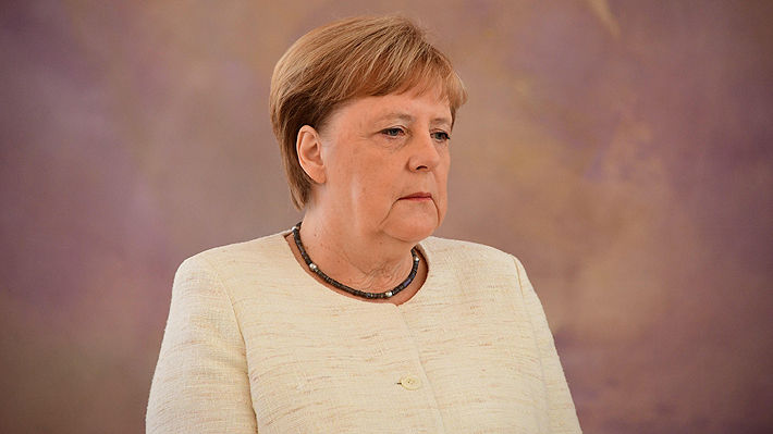 Crece la preocupación en Alemania por la salud de Merkel: "Cuando tiembla, los buitres se arremolinan"