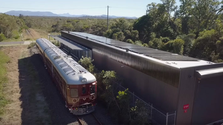 Conoce cómo funciona el primer tren con energía solar del mundo