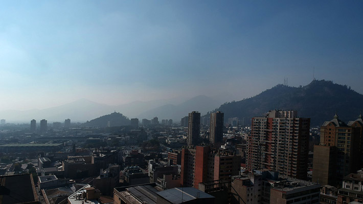 Intendencia Metropolitana decreta alerta ambiental para este martes por malas condiciones de ventilación