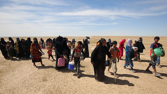 Irak: Más de 300 mil personas no han vuelto a sus casas en Mosul a dos años de la derrota del EI