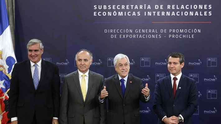 Piñera convocará a ex cancilleres y parlamentarios de RR.EE. para coordinar participación en APEC y COP25