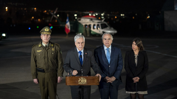 Piñera tras participar de patrullaje aéreo con Carabineros: "Estamos en una guerra sin pausa contra la delincuencia"