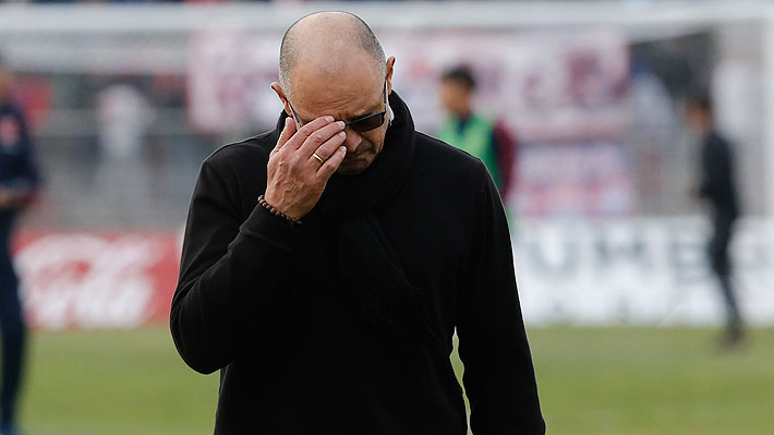 Alfredo Arias reconoce su "frustración" por no aprovechar la expulsión de un jugador de Palestino en el empate con la U