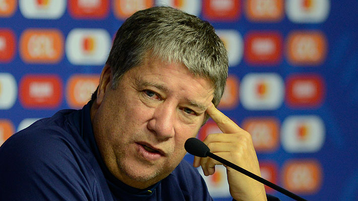 Ecuador anuncia salida de su DT a un mes de su eliminación de Copa América y el posterior escándalo de su selección