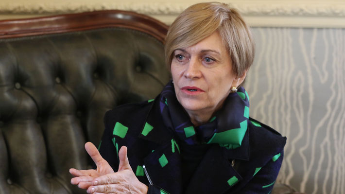 Matthei insiste en que Liceo 7 sea mixto en 2020: "Si es necesario ir donde el Presidente, vamos a ir"