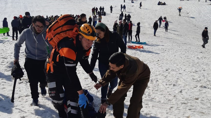 Accidente en camino entre Farellones y Valle Nevado deja cinco personas lesionadas: Una se encuentra en riesgo vital