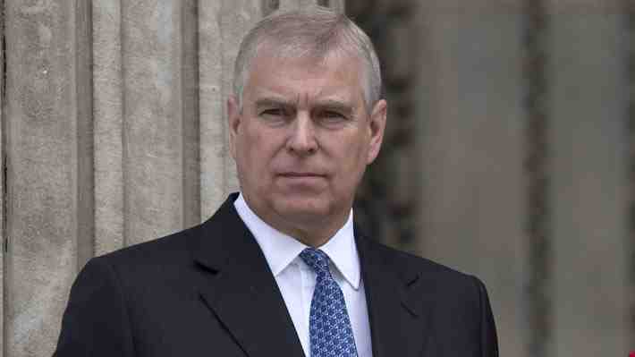Caso Epstein: Realeza británica niega "categóricamente" las acusaciones de abuso sexual contra el príncipe Andrés