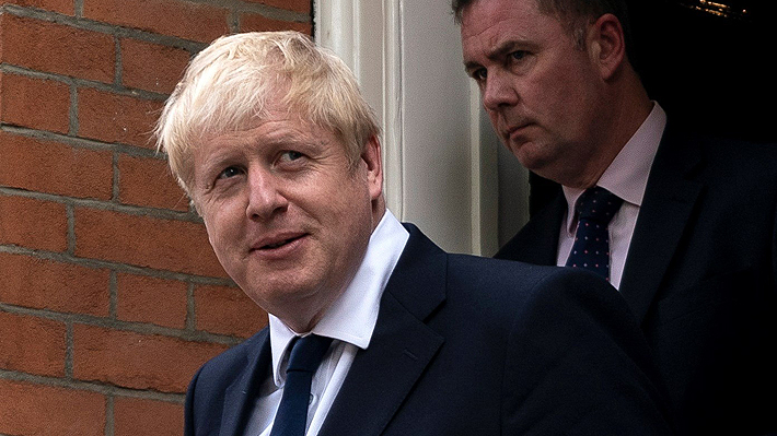 Boris Johnson promete un Reino Unido "abierto al exterior y seguro de sí mismo" tras el Brexit