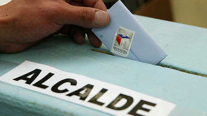 La inquietud de Chile Vamos ante la competencia de "candidatos descolgados" en elecciones de 2020