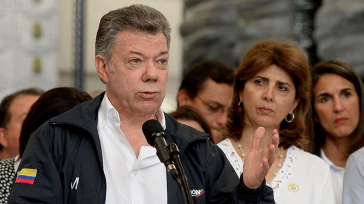 Santos por declaración de ex líderes de las FARC: "A los desertores hay que reprimirlos con toda contundencia"