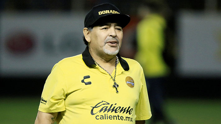 En medio de su posible arribo a la banca de Gimnasia, Maradona reaparece con un controvertido video en redes sociales