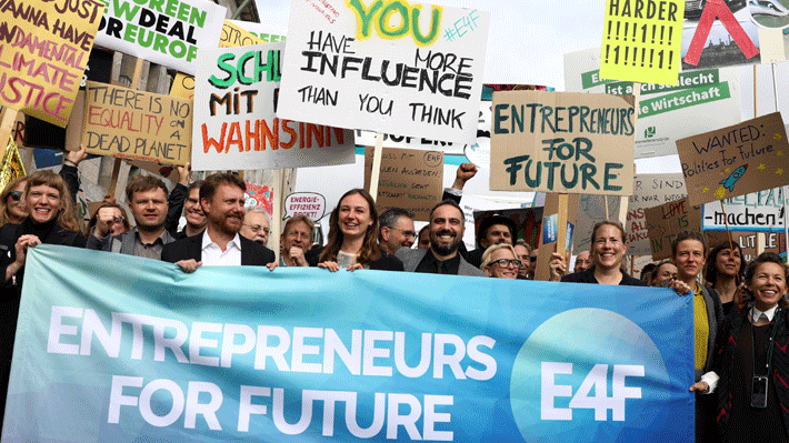 Miles de jóvenes y estudiantes se unen a la huelga mundial contra el cambio climático impulsada por Thunberg