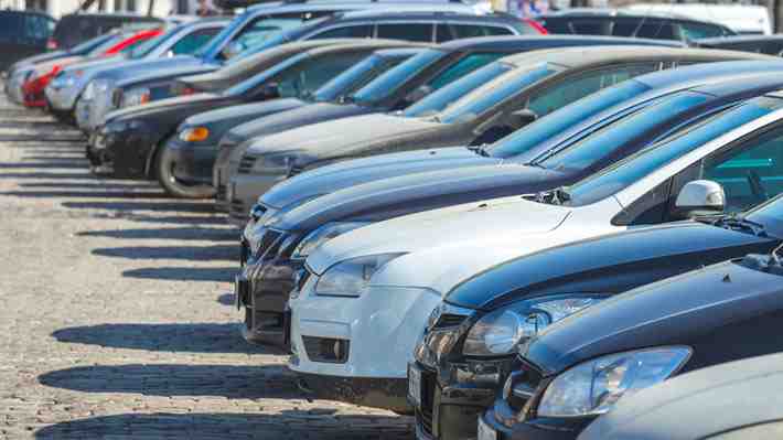 ¿Cómo influye el color de un auto al momento de venderlo usado?