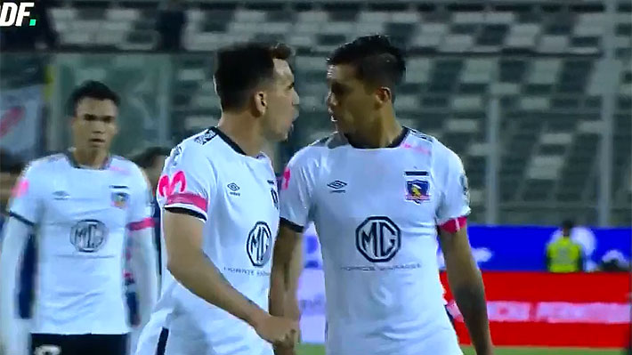 Video: Mira el fuerte encontrón que protagonizaron dos jugadores de Colo Colo en el duelo ante Huachipato