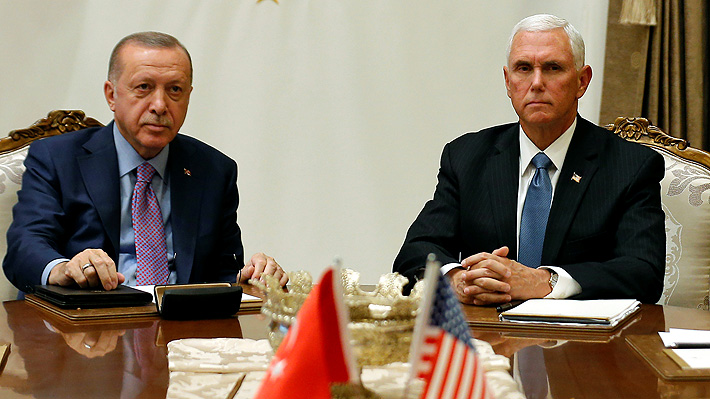 Turquía acuerda con EE.UU. un alto al fuego en Siria para permitir la retirada de las fuerzas kurdas