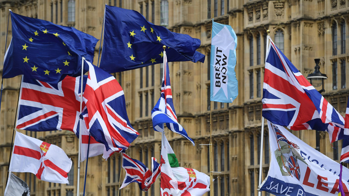 Parlamento británico rechaza convocar a elecciones generales anticipadas para el próximo 12 de diciembre
