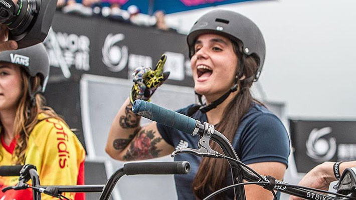 Ya fue medallista en los Panamericanos: Macarena Pérez, la rider chilena de BMX que hizo historia al clasificar a Tokio 2020