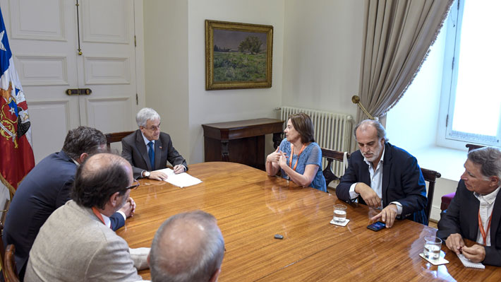 Piñera recibe a miembros de la sociedad civil, líderes gremiales y organizaciones de la infancia tras anuncio de acuerdos nacionales