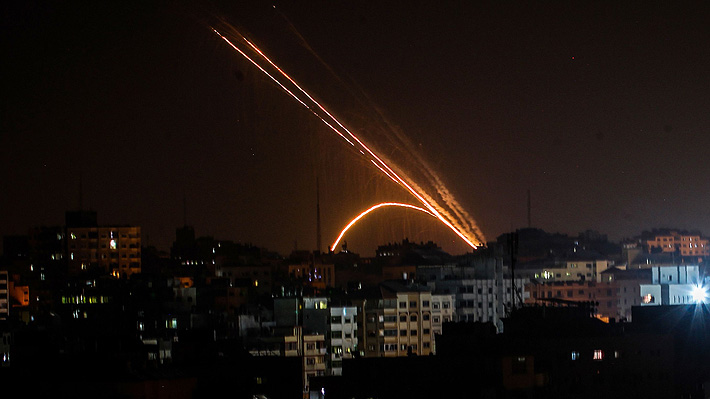Tensión en Gaza: Bombardeos israelíes y cohetes palestinos generan las alertas en la región