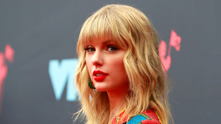 Taylor Swift advierte que su show en los AMAs está en peligro por una confusa disputa legal por sus canciones