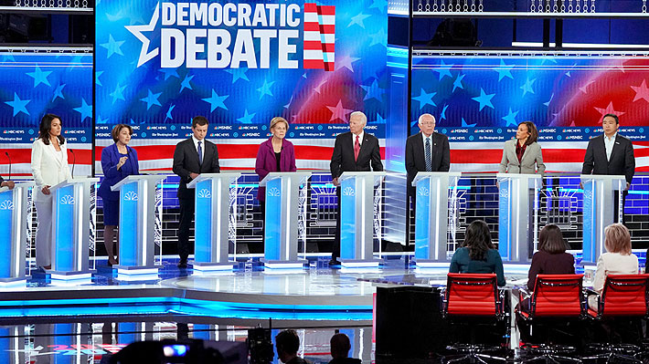 Quinto debate demócrata estuvo marcado por el "todos contra Trump"