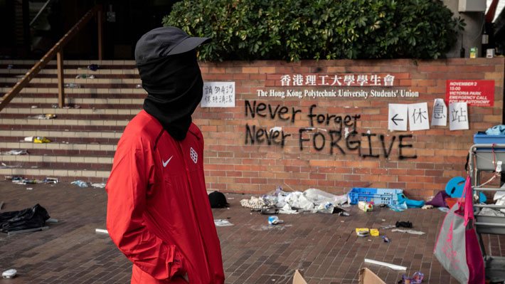 Se reducen las manifestaciones en Hong Kong a un día de las elecciones locales